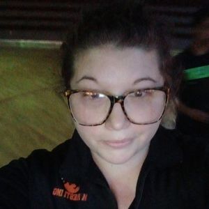 Meet your Posher, Alisha